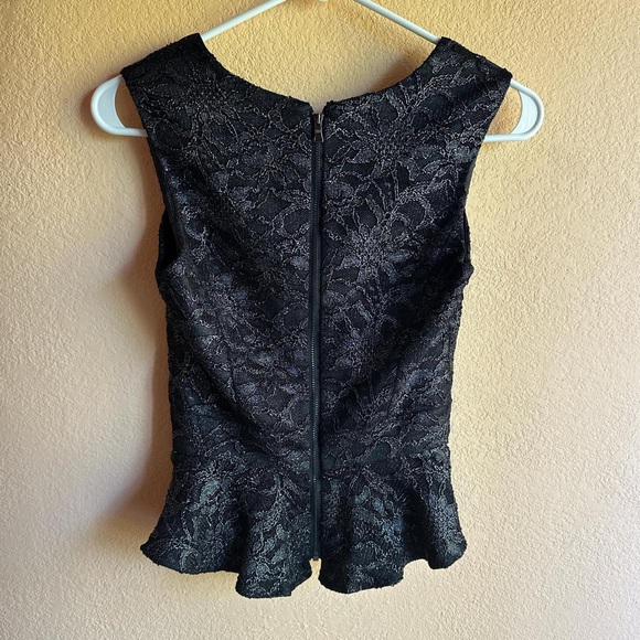 Bebe black and silver lace peplum top XXS - Picture 2 of 7